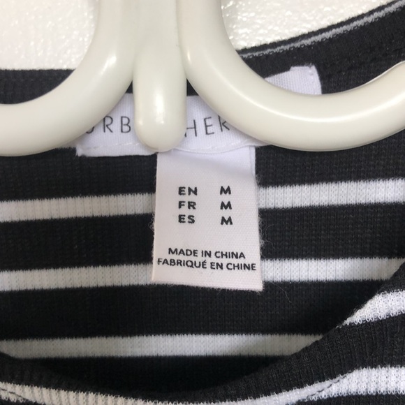 Summer dress - Picture 2 of 4